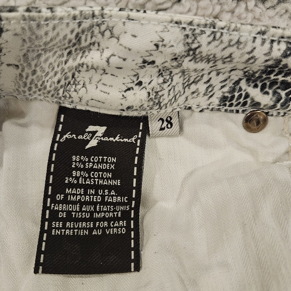 7 For All Mankind SZ 28 Black White Reptile Print Ankle Skinny Stretch Jeans - Picture 6 of 15
